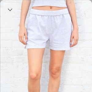 Brandy Melville Rosa sweatshorts